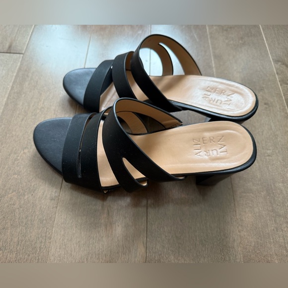 Naturalizer Beaming Black Women's Heeled Slip on Sandals- size 10 Wide - Picture 10 of 10